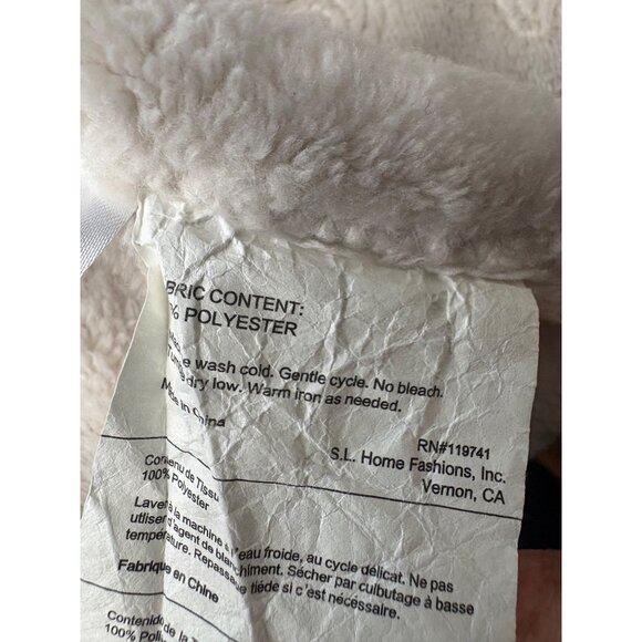 Plush Baby Blanket Embossed Animals Gray Oeko-Tex Certification Giraffe Hippo - Picture 3 of 9